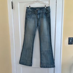 Refuge Denim Jeans Low Rise Flare Pant Size 13 NEW